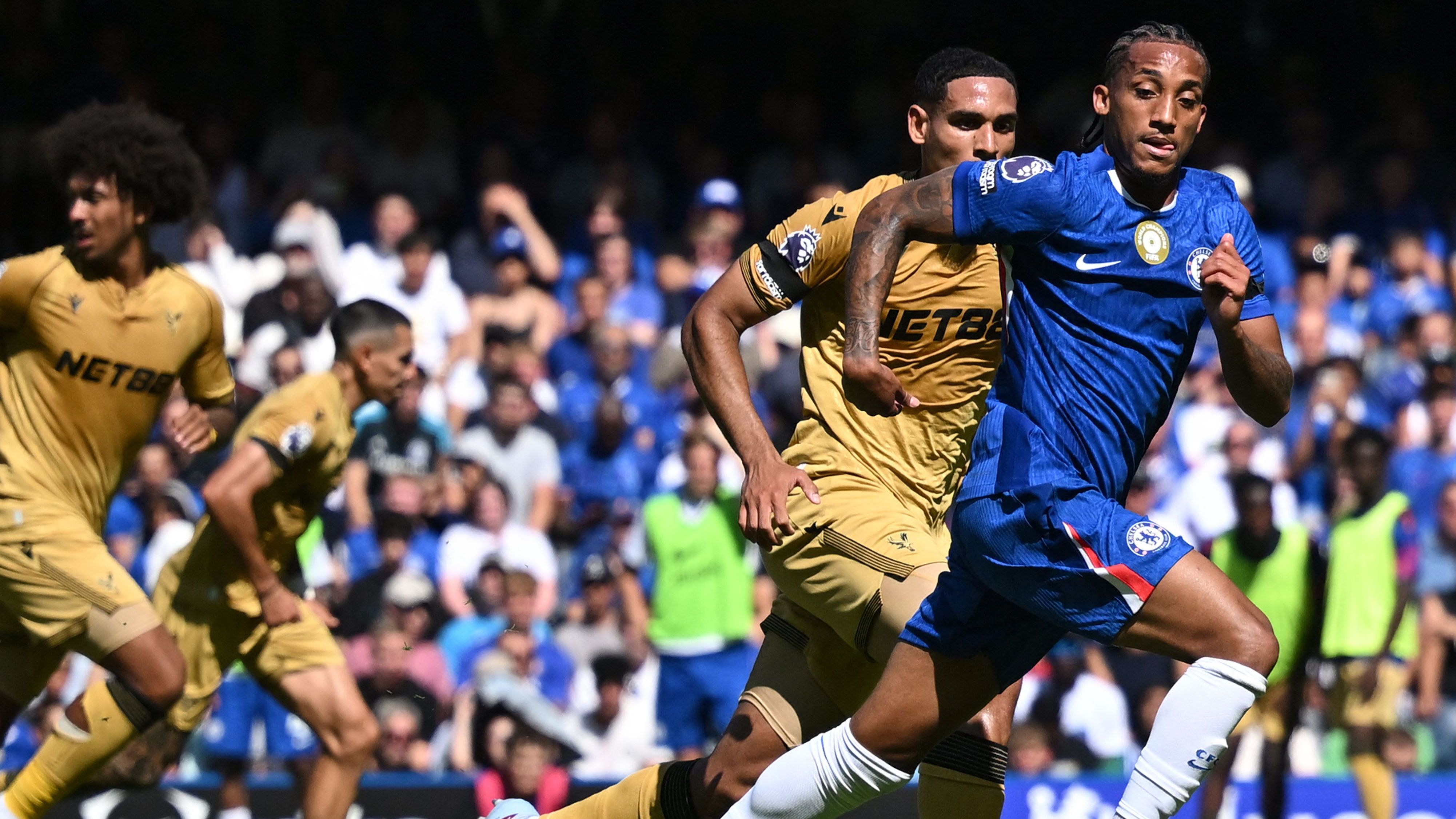 images-v3-getty-2229861147-crop-MM5DIMBQGM5DEMRVGI5G433XMU5DMNBYHIYTMOI=-GettyImages-2229861147