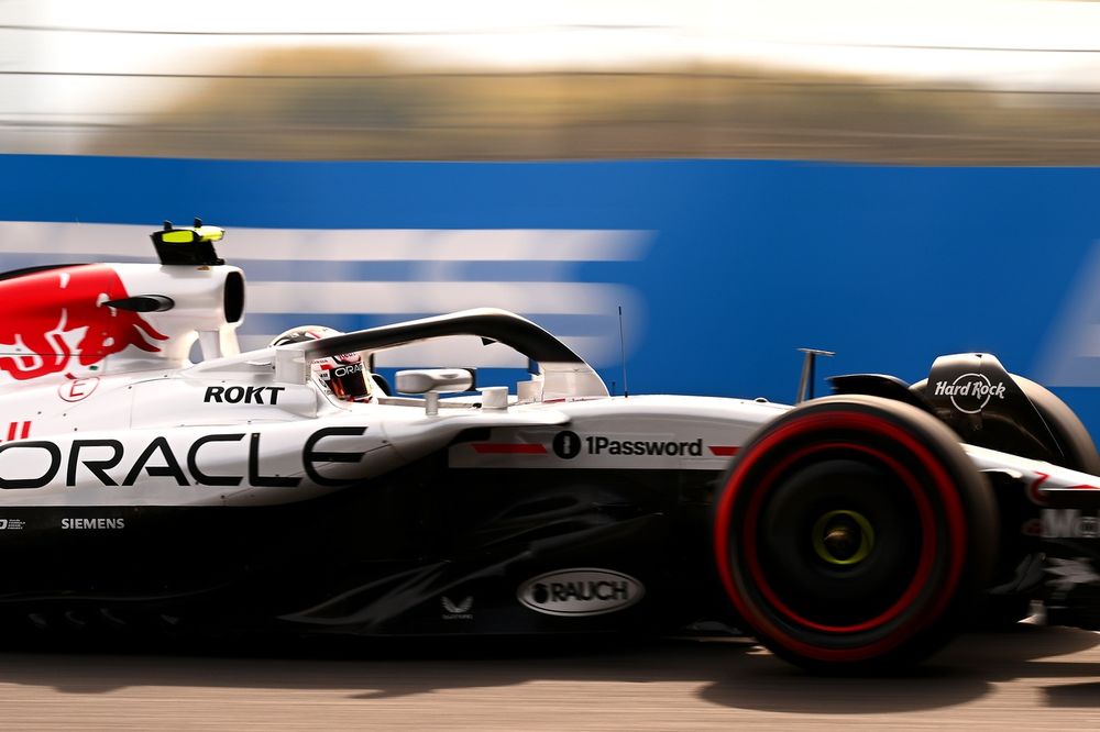 images-mgl-63vdzRgY-s1000-yuki-tsunoda-red-bull-racing