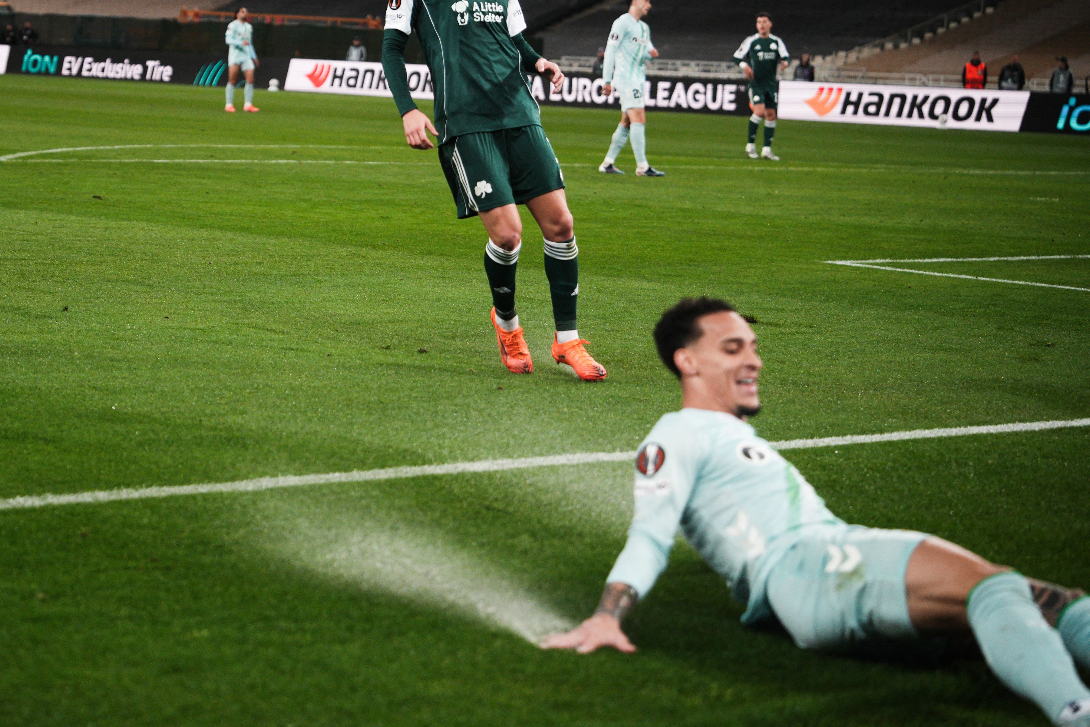 images-v3-getty-2265596183-crop-MM5DGNRQGA5DENBQGA5G433XMU5DSMBQHI3DAMA=-GettyImages-2265596183