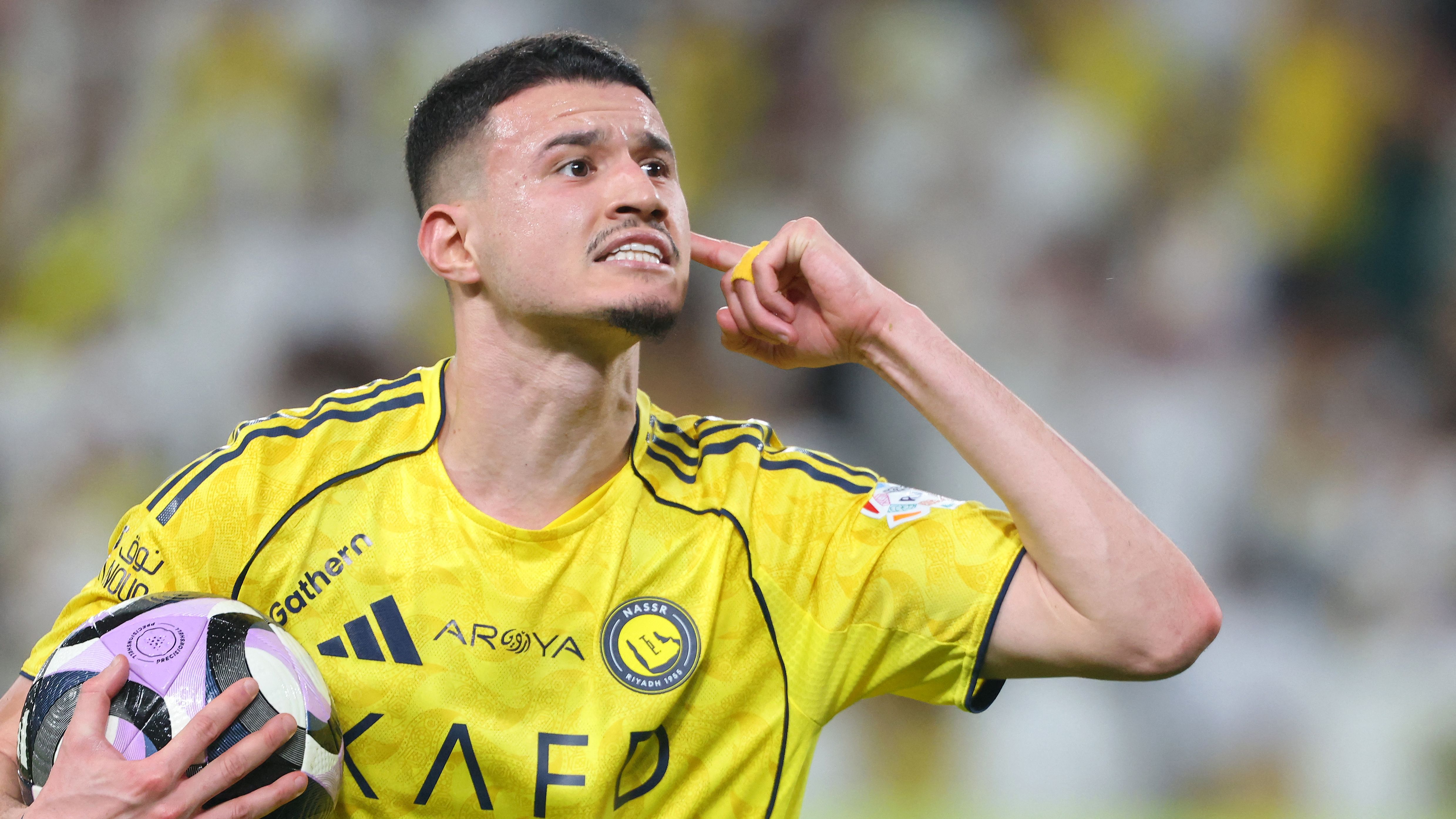 images-v3-getty-2269093468-crop-MM5DIOJVHA5DENZYHE5G433XMU5DAORQ-GettyImages-2269093468