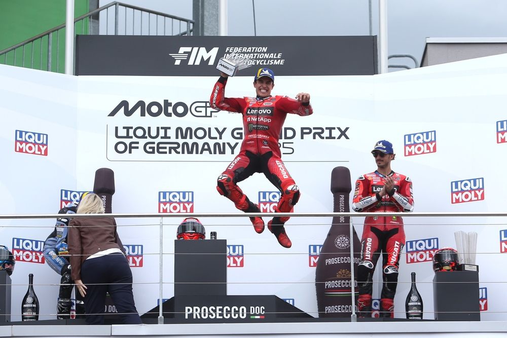 images-mgl-0oOykdx0-s1000-marc-marquez-ducati-team