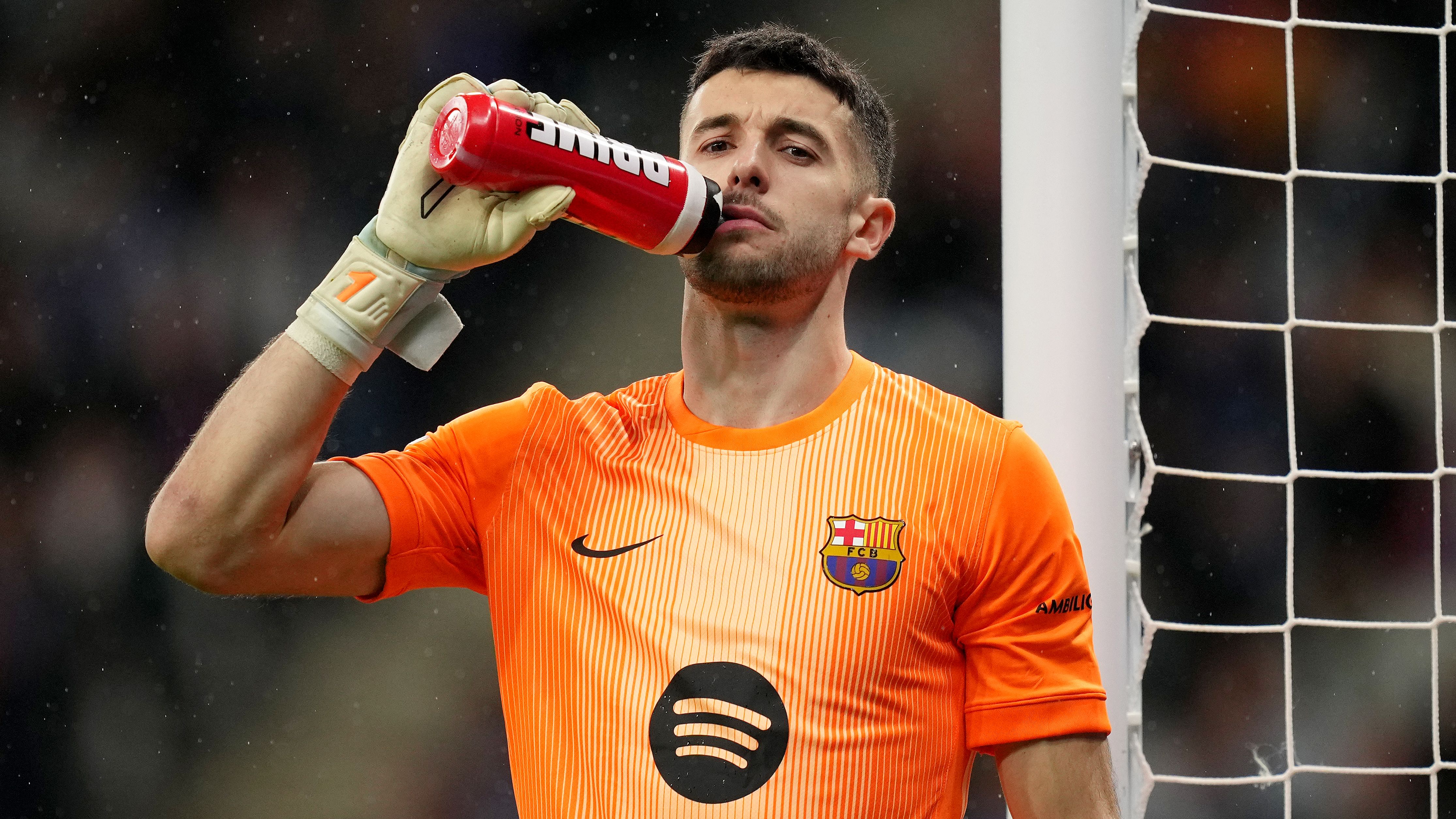 images-v3-getty-2254517740-crop-MM5DINBWGE5DENJQHE5G433XMU5DAORSGMZA====-GettyImages-2254517740