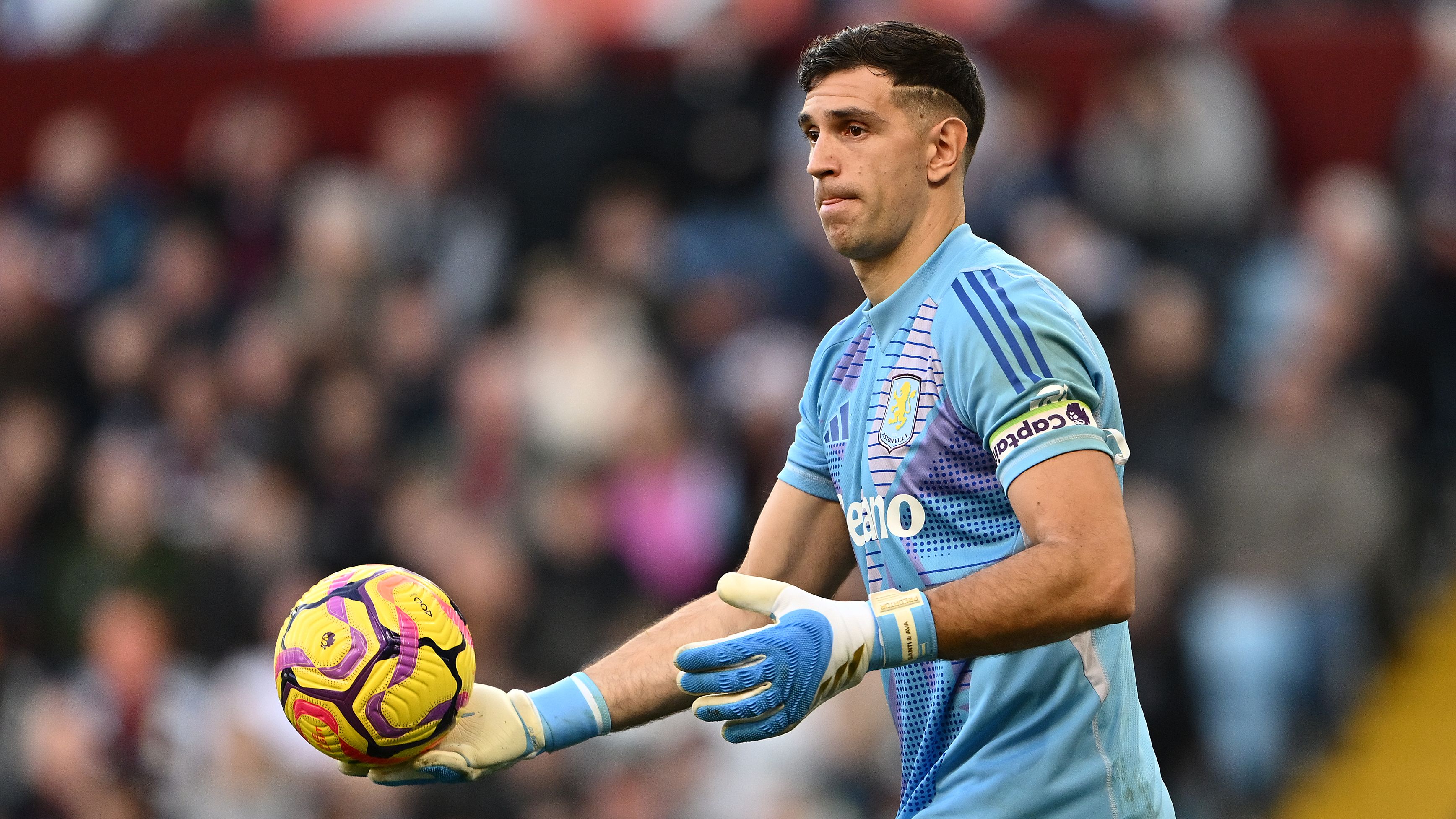 images-v3-getty-2181335472-crop-MM5DGNBXGI5DCOJVGM5G433XMU5DCNZ2GEZTM===-GettyImages-2181335472