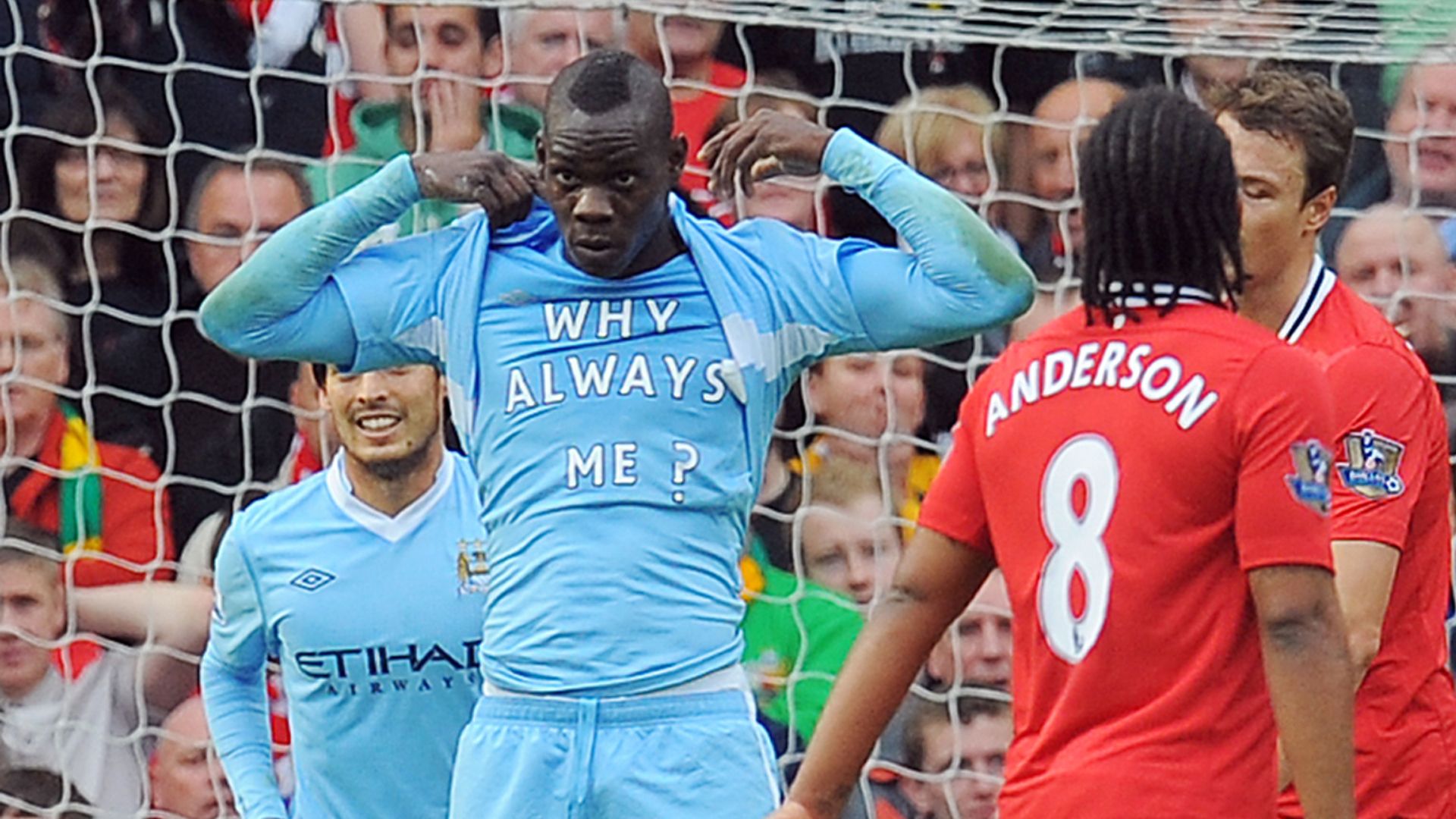 images-v3-bltb93562f94438cb34-balotelli%20manchester%20city%20Why%20always%20me