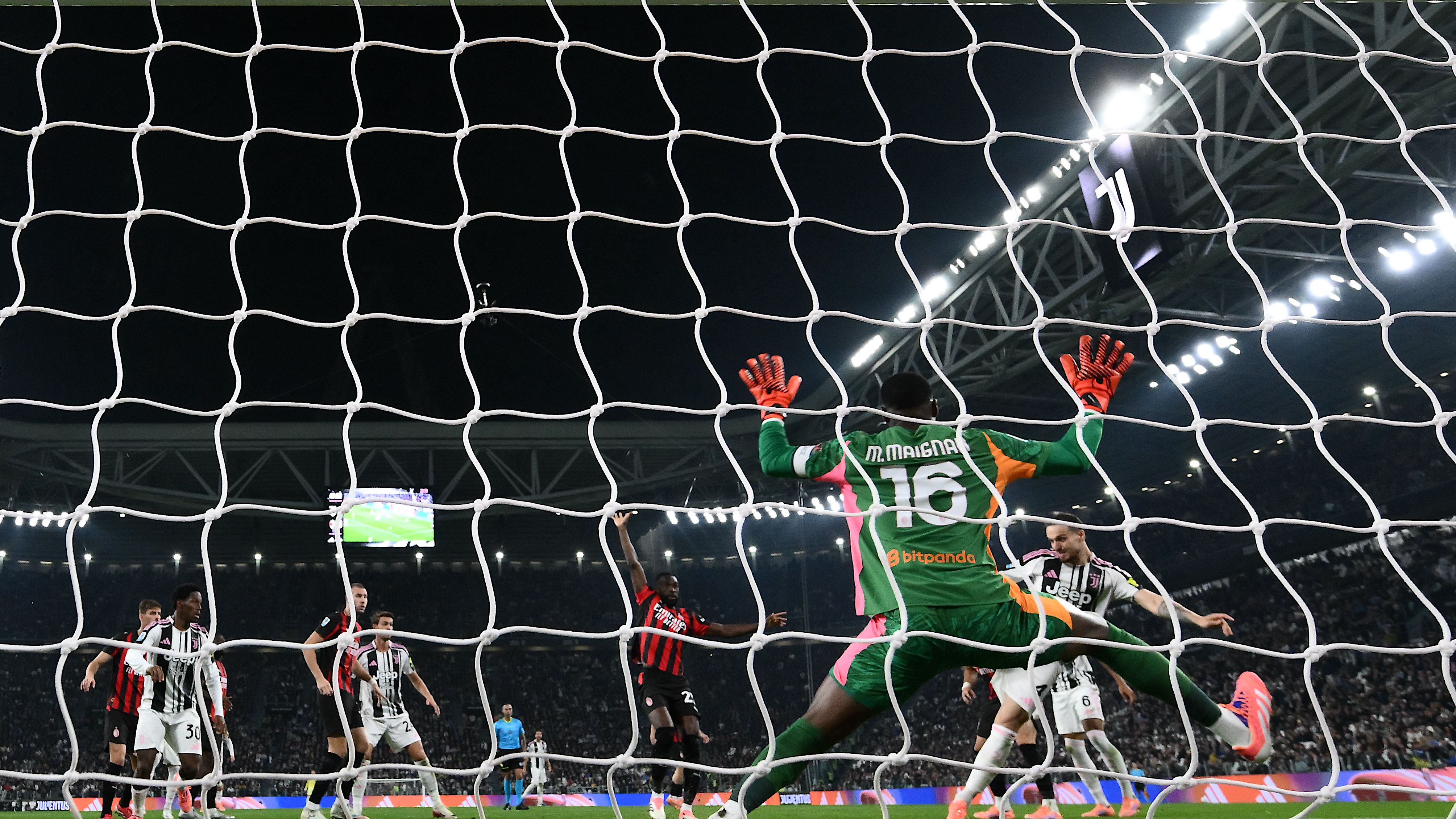 images-v3-getty-2239065273-crop-MM5DIMBRG45DEMRWGA5G433XMU5DAORSGA4Q====-GettyImages-2239065273