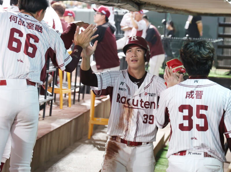 www-WebPhotos-800-20251011-2000x1486_wmky_39111096410714_202510110150000000