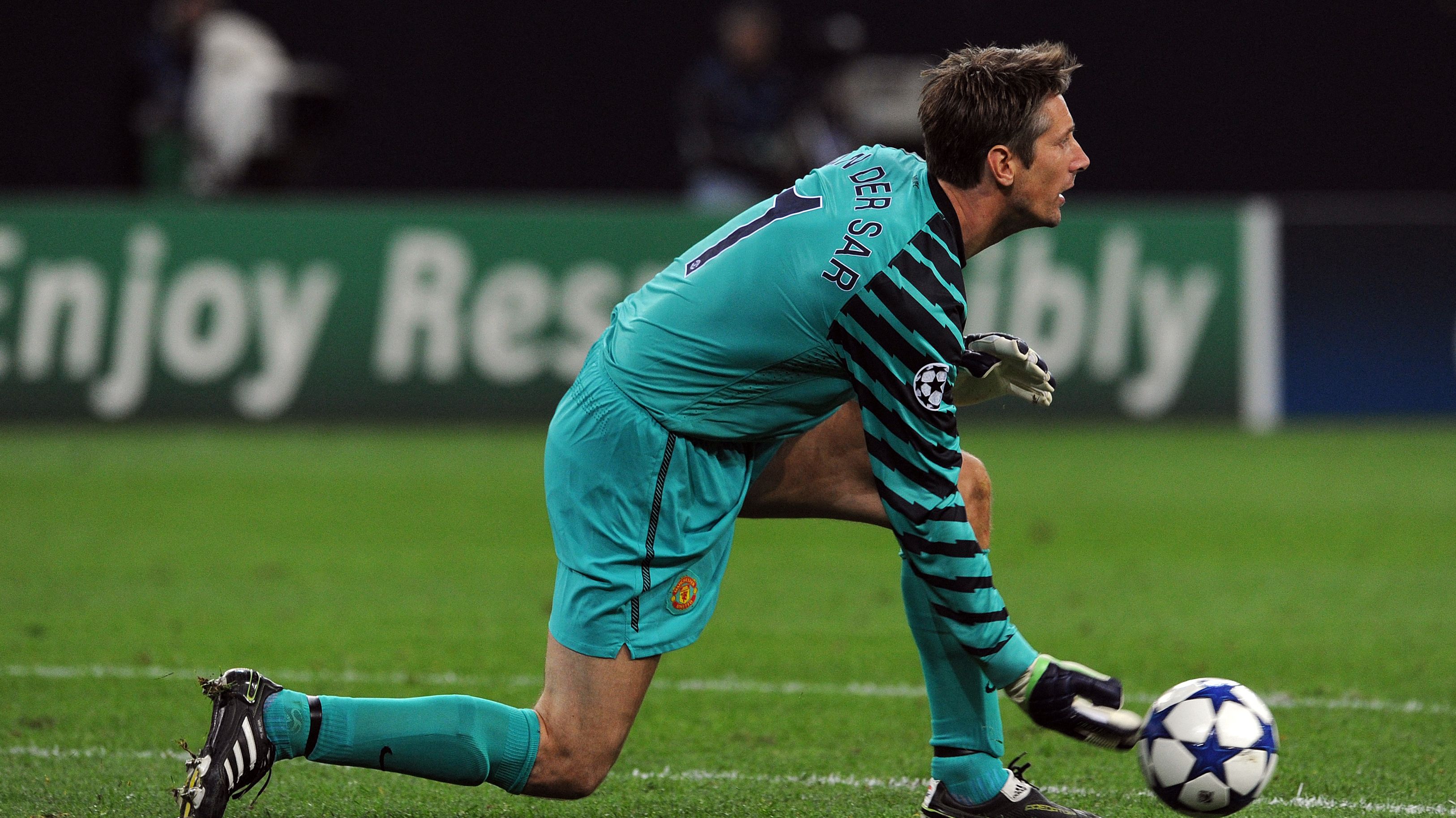 images-v3-getty-2260399629-crop-MM5DGMRVGI5DCOBSHE5G433XMU5DAORRGA3Q====-GettyImages-2260399629