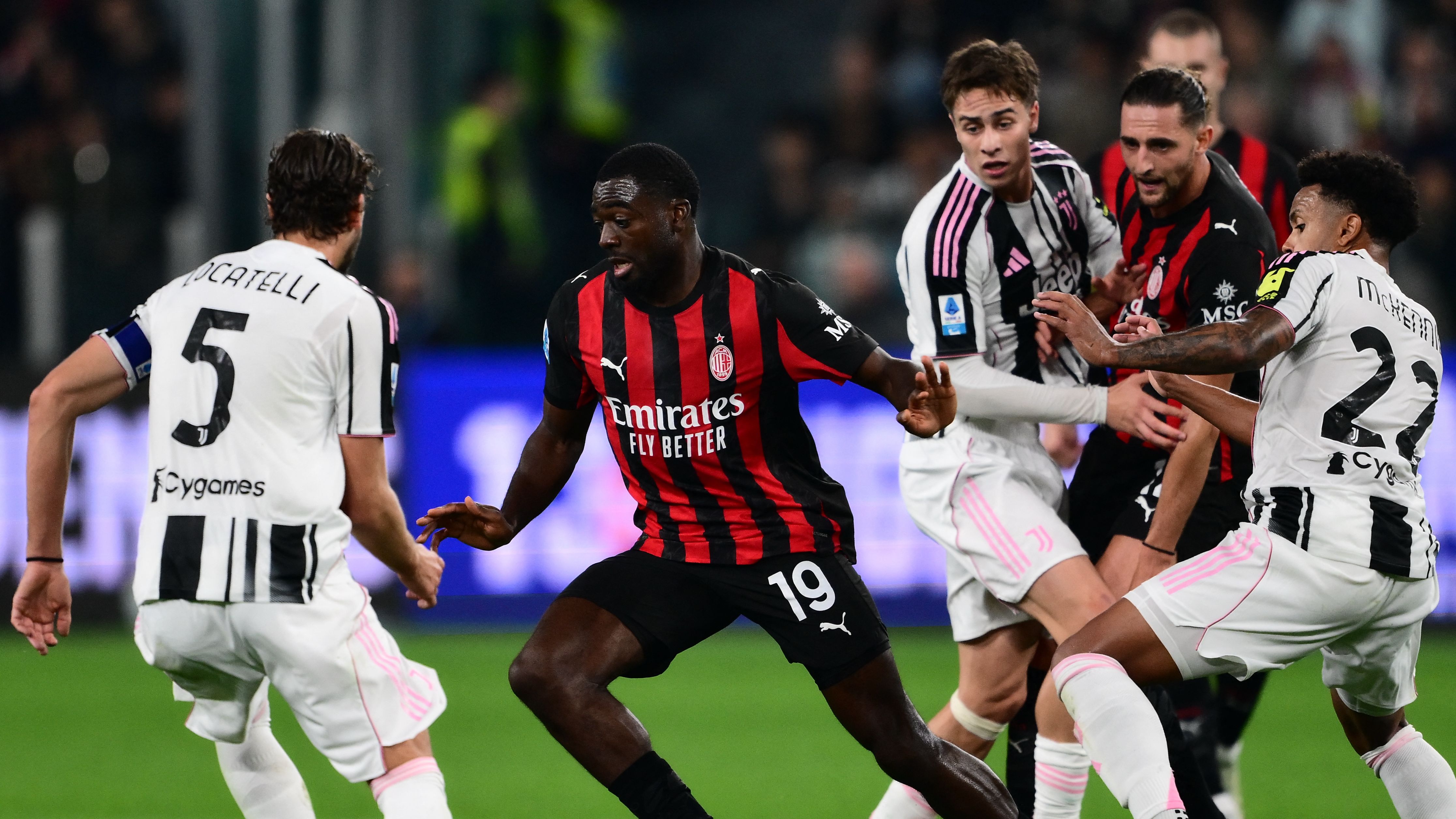 images-v3-getty-2239049204-crop-MM5DINBWGU5DENJRGI5G433XMU5DCMRSHIYTO===-GettyImages-2239049204