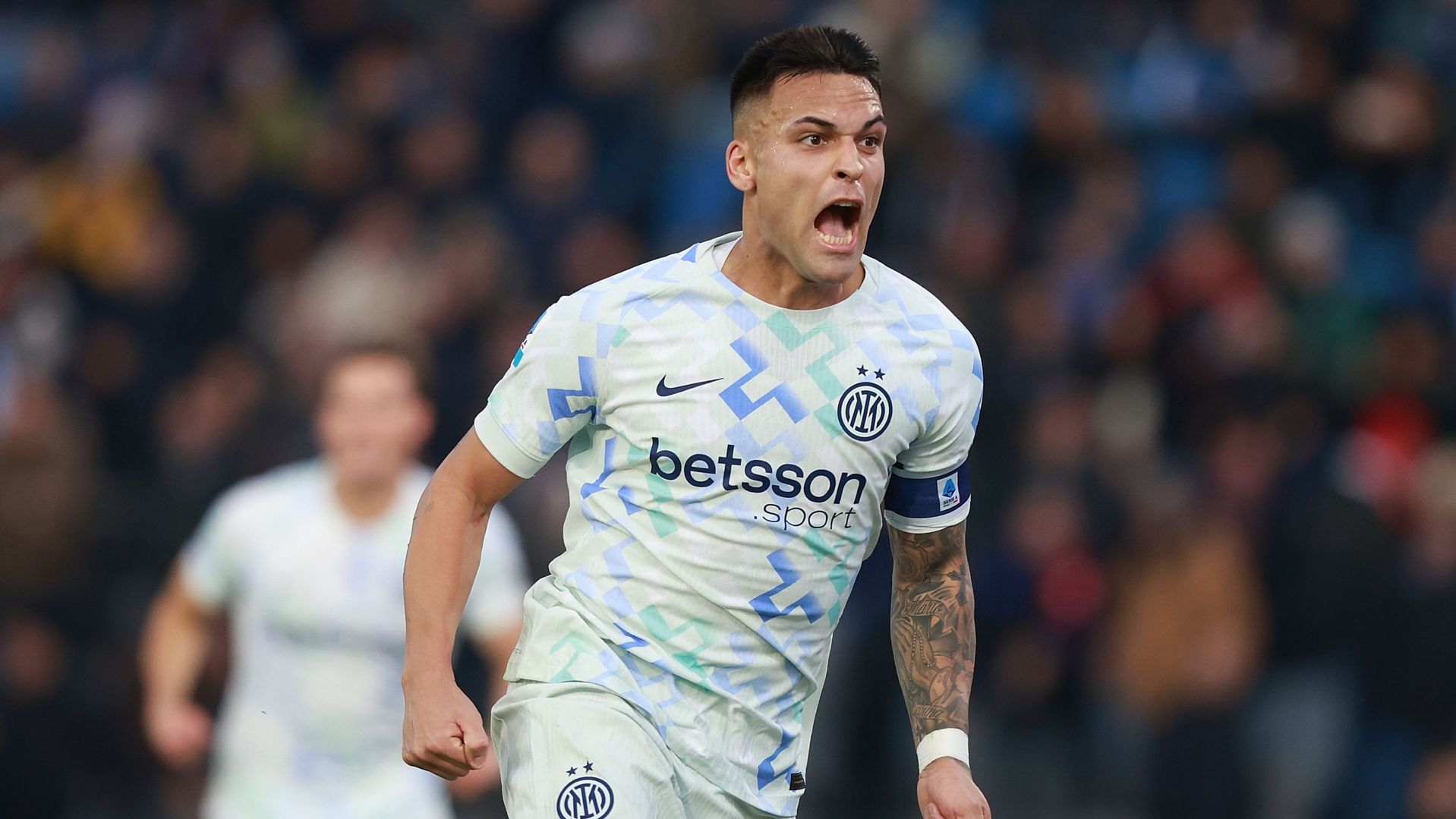 images-v3-blt107d792f7a21bd0b-crop-MM5DCOJRHA5DCMBXHE5G433XMU5DCORQ-Lautaro%20Martinez%20Inter%20(2)