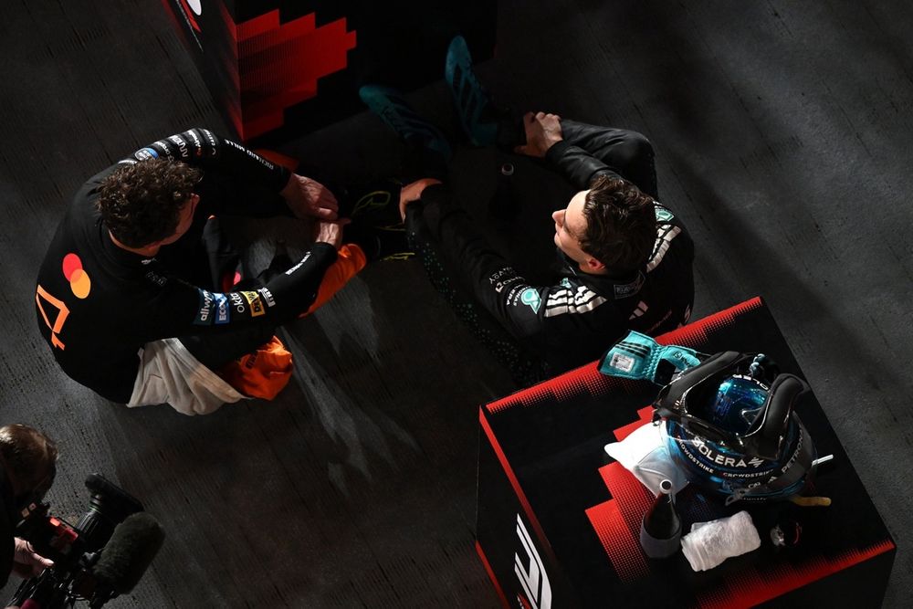 images-mgl-YpNRpQM0-s1000-lando-norris-mclaren-george-ru