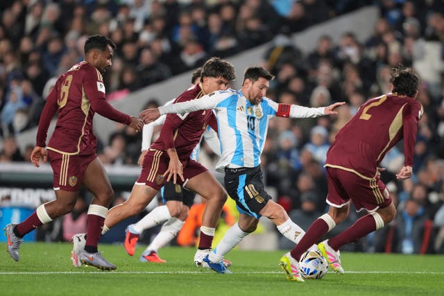 AP-2025-09-04-c809e1e6efdb4450a1bc16ba7f648cba