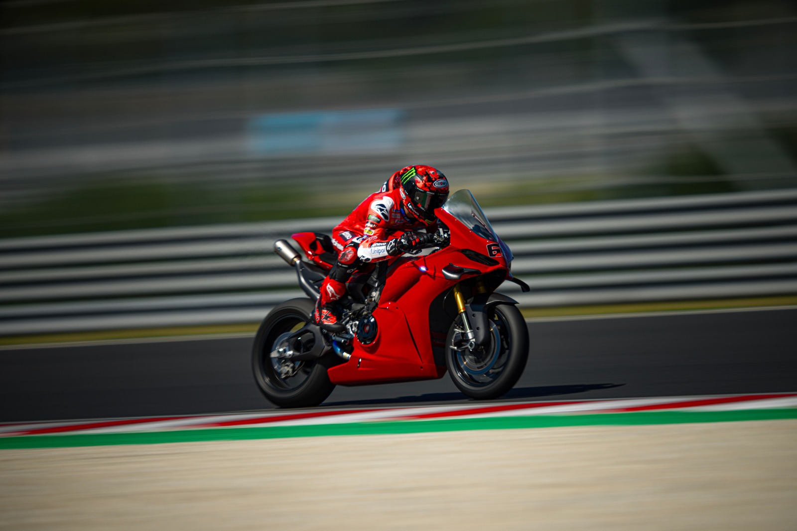 static-img-news-pecco-bagnaia-test-balaton-2