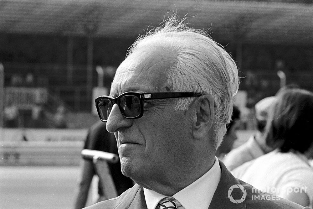 images-mgl-0a9jg5G0-s1000-enzo-ferrari-made-his-customar-1