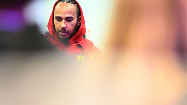 images-mgl-0ZqArg56-s1000-lewis-hamilton-ferrari