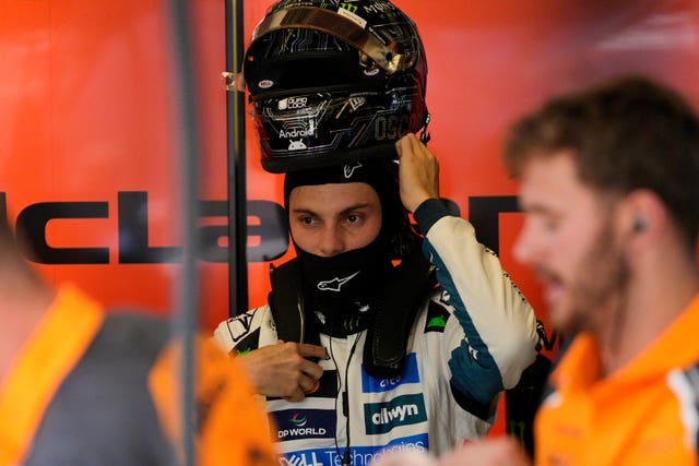 AP-2025-10-18-a6d7354ba88044cf8d9c563469366c3c