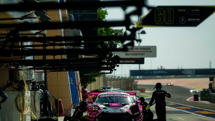 images-mgl-0rVxP5J0-s1000-85-iron-dames-porsche-911-gt3-