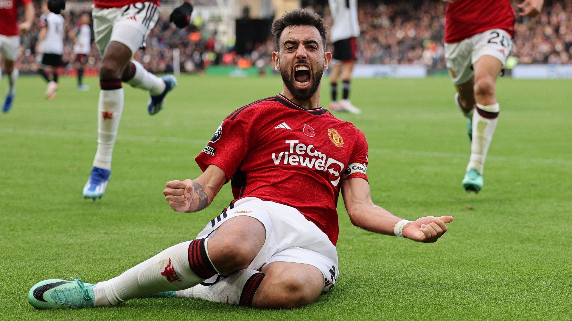 images-v3-bltc114e289476eafcd-Bruno_Fernandes_Manchester_United_2023-24_(4)