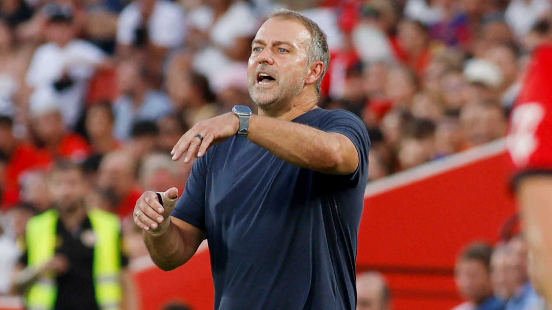 images-v3-blt22deb4a482a497bc-Hansi%20Flick%20Barcelona%202025