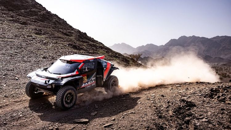 images-mgl-2eZgVqaY-s1000-212-the-dacia-sandriders-dacia