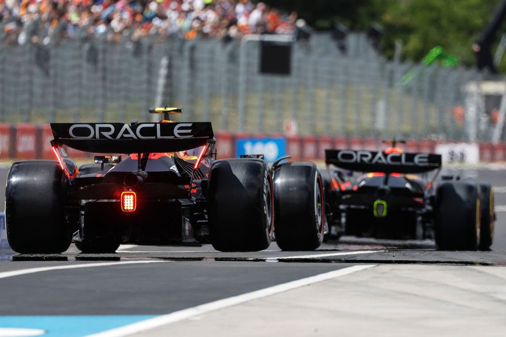 images-mgl-YpNR43M0-s1000-max-verstappen-red-bull-racing