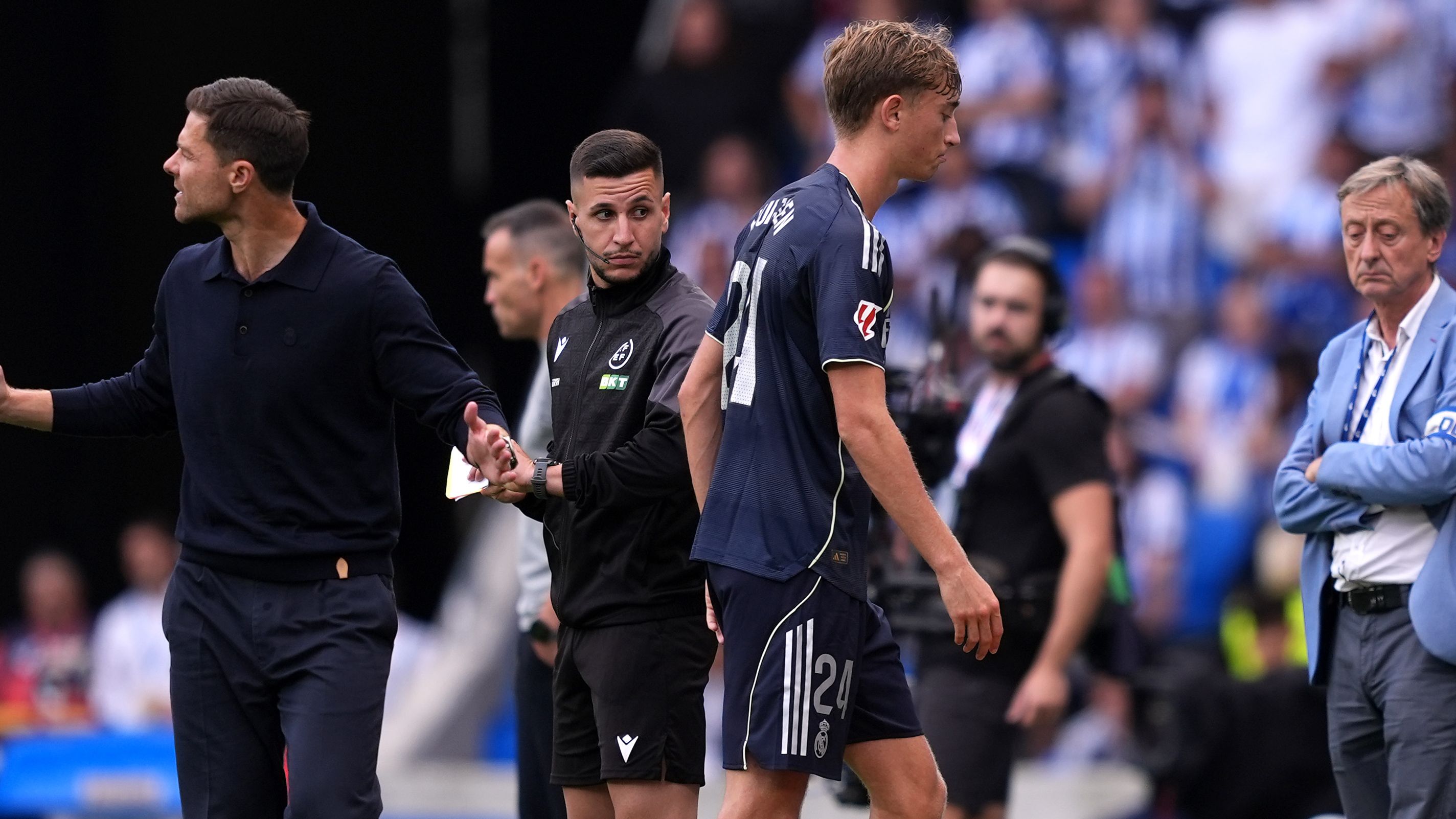 images-v3-getty-2235210237-crop-MM5DEOBUHA5DCNRQGI5G433XMU5DGNZXHIYTGNA=-GettyImages-2235210237