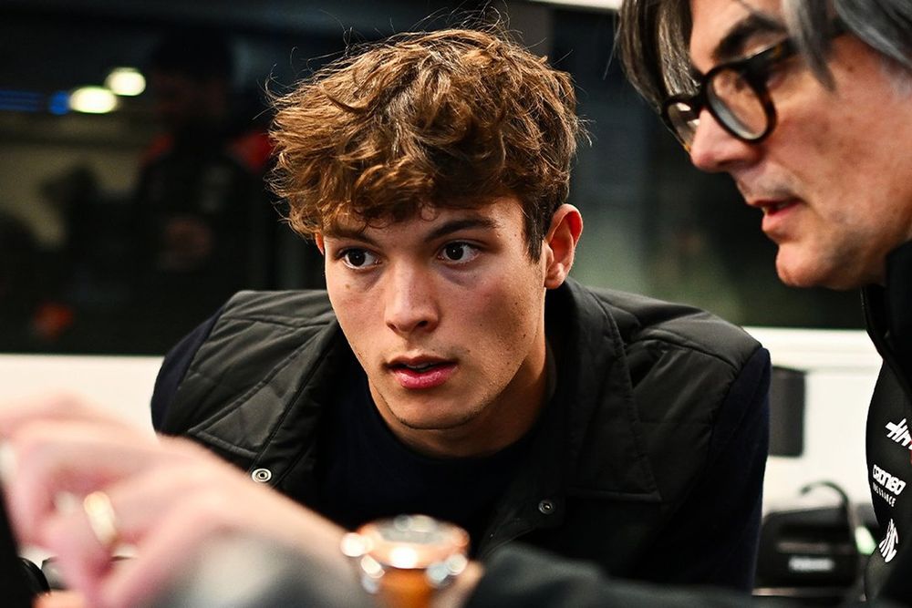 images-mgl-6Al7yjGY-s1000-oliver-bearman-haas-f1-team