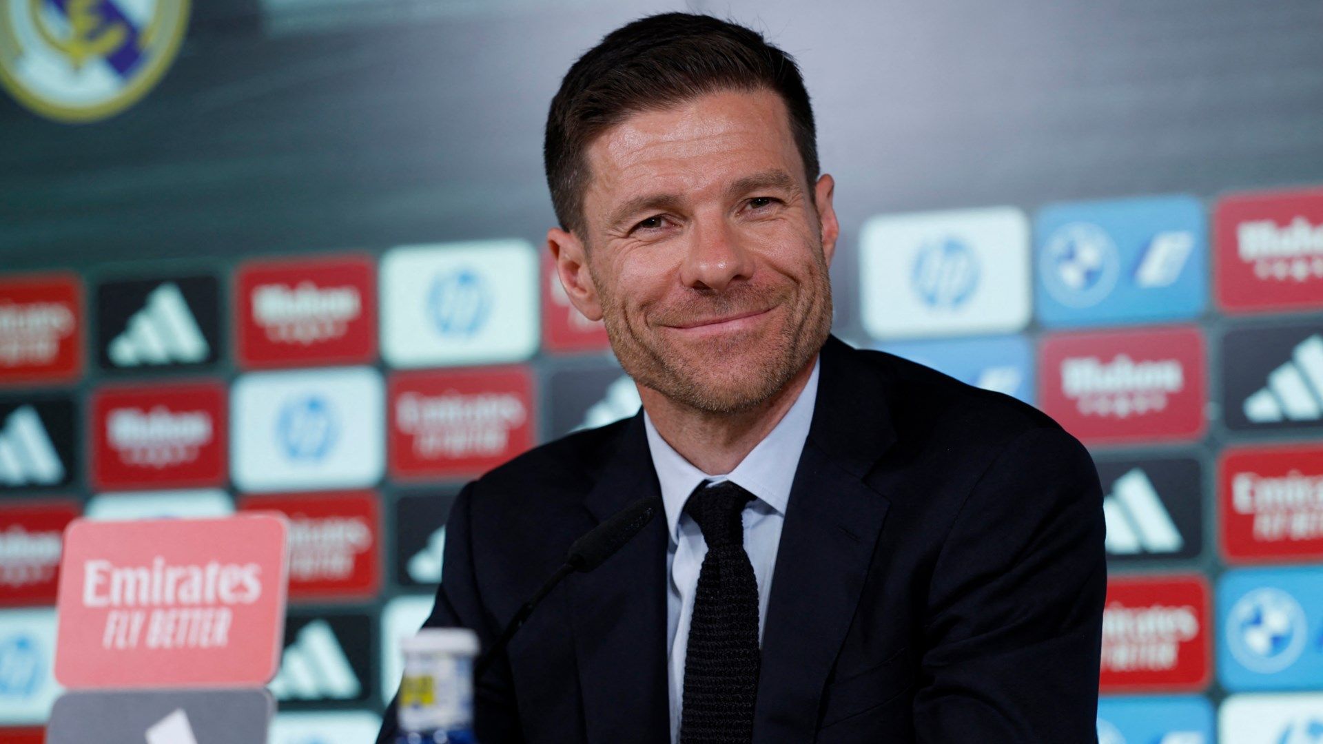 images-v3-blt9f58bee3f2d3b8f4-GOAL%20-%20Blank%20WEB%20-%20Facebook(2681)