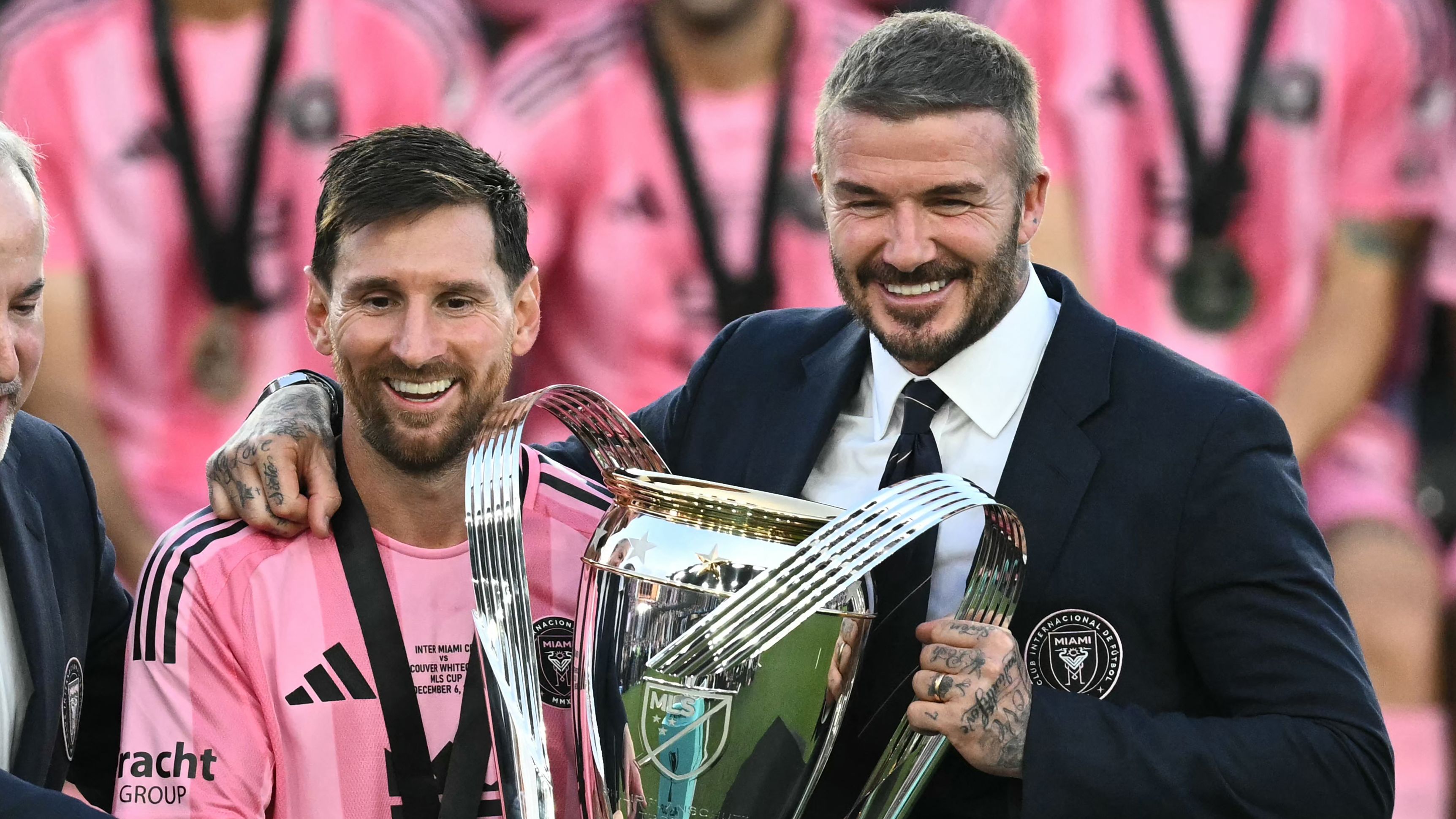 images-v3-getty-2250021577-crop-MM5DGNBUHA5DCOJUGA5G433XMU5DGMB2GE======-GettyImages-2250021577