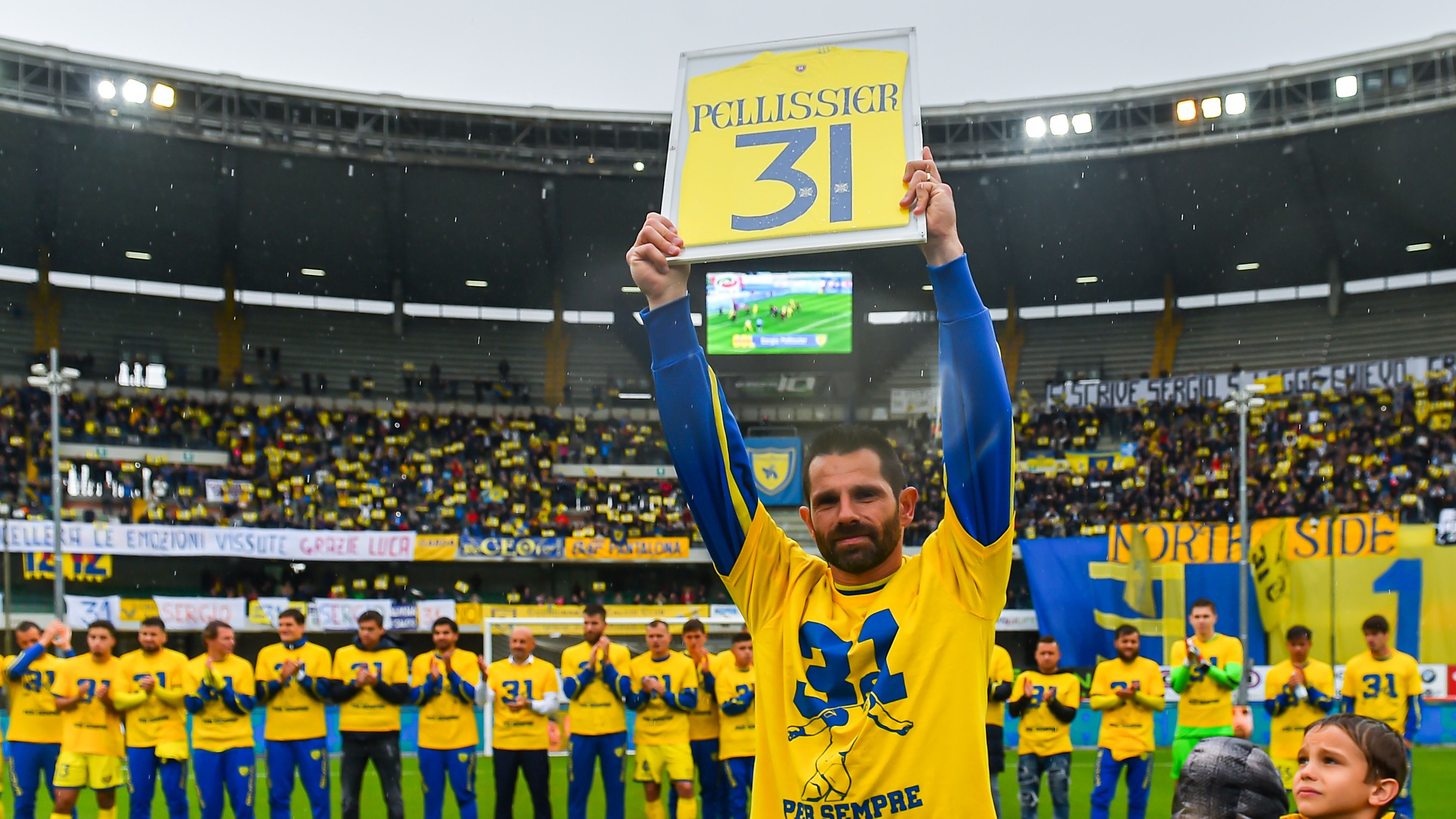 images-v3-getty-1144901562-crop-MM5DGNJUGM5DCOJZGM5G433XMU5DAORRHAZQ====-GettyImages-1144901562