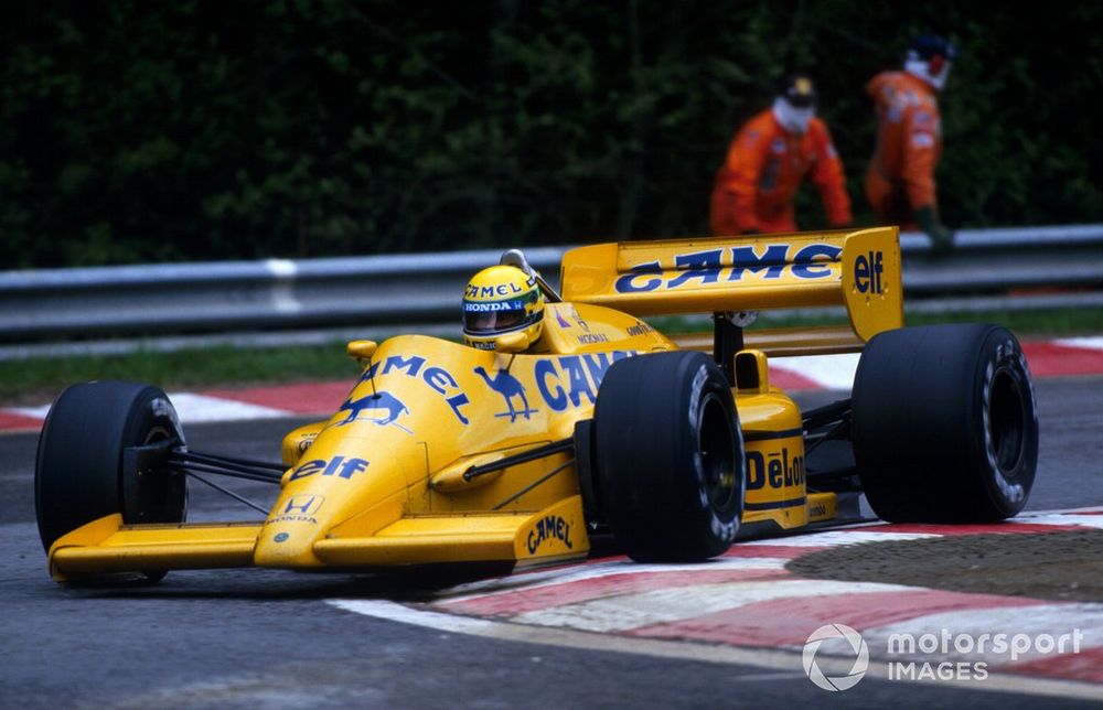 images-mgl-0oOBMm70-s1000-ayrton-senna-bra-lotus-99t-dnf-1