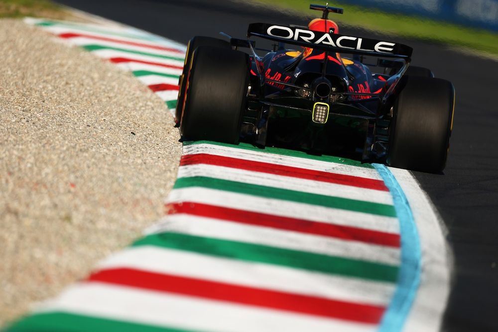 images-mgl-0RrQnaV0-s1000-max-verstappen-red-bull-racing