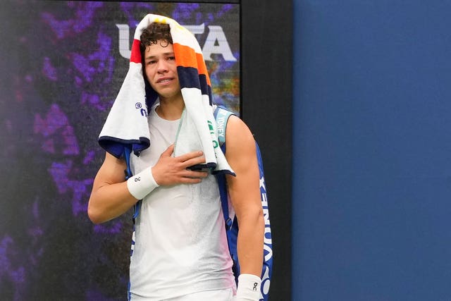 AP-2025-08-29-c765e055c8fb442f814f85b24c33df63