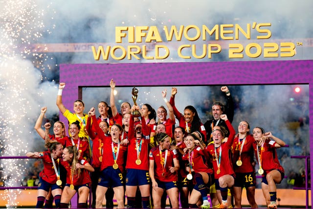 v2-image-production-cb129bb90f77efa8d50e7bbdecff24e4Y29udGVudHNlYXJjaGFwaSwxNzUzMzU3NDI4-2.73392443