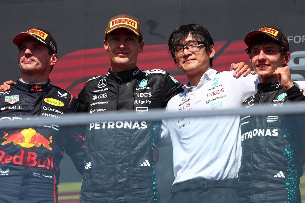 images-mgl-YP3vNnG2-s1000-max-verstappen-red-bull-racing