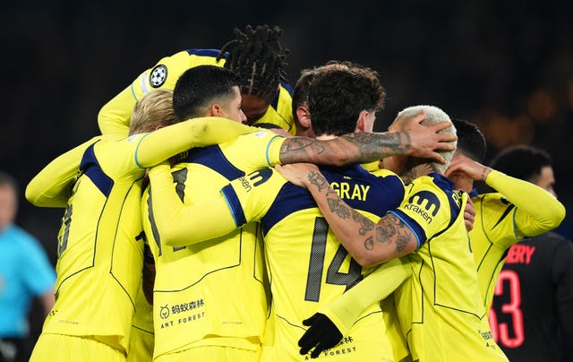 v2-image-production-c5d97efd1aa11487e98c61c945fd5ca8Y29udGVudHNlYXJjaGFwaSwxNzY0MjgxOTI2-2.82567823