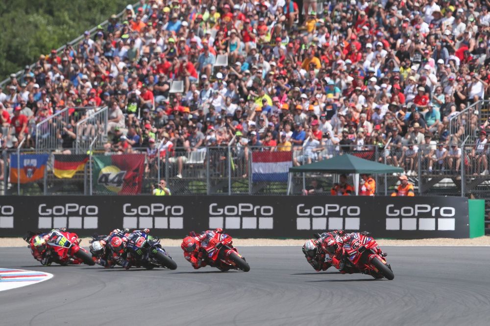 images-mgl-68yqpQQ0-s1000-francesco-bagnaia-ducati-team