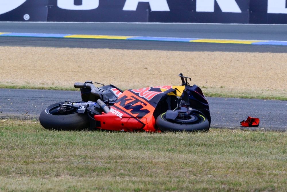 images-mgl-0RrQrRg0-s1000-maverick-vinales-red-bull-ktm-