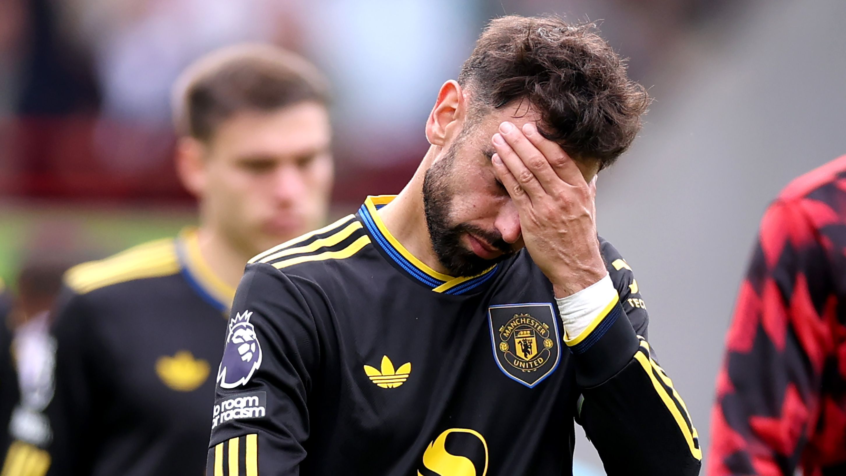 images-v3-getty-2237697838-crop-MM5DEOJQGQ5DCNRTGQ5G433XMU5DQORRGEYQ====-GettyImages-2237697838