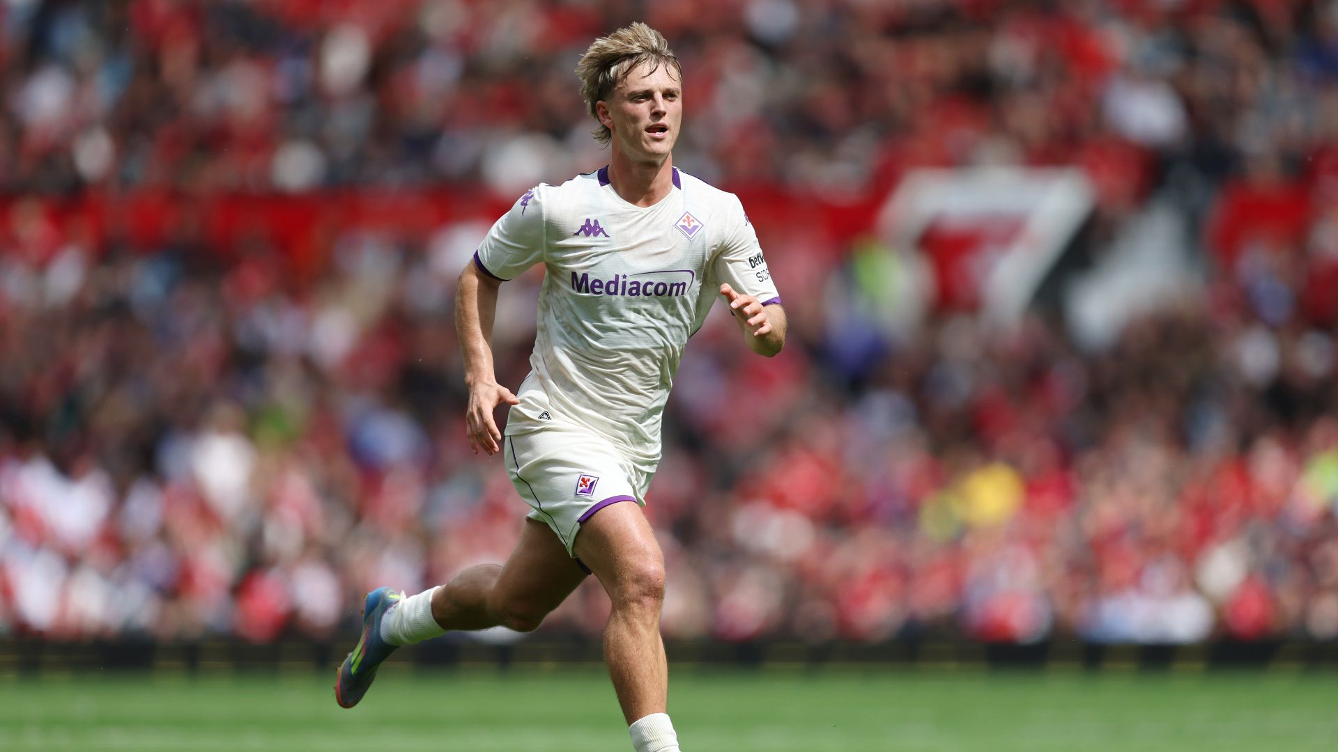 images-v3-blt420f2f6607249c5b-Albert%20Gudmundsson%20Fiorentina