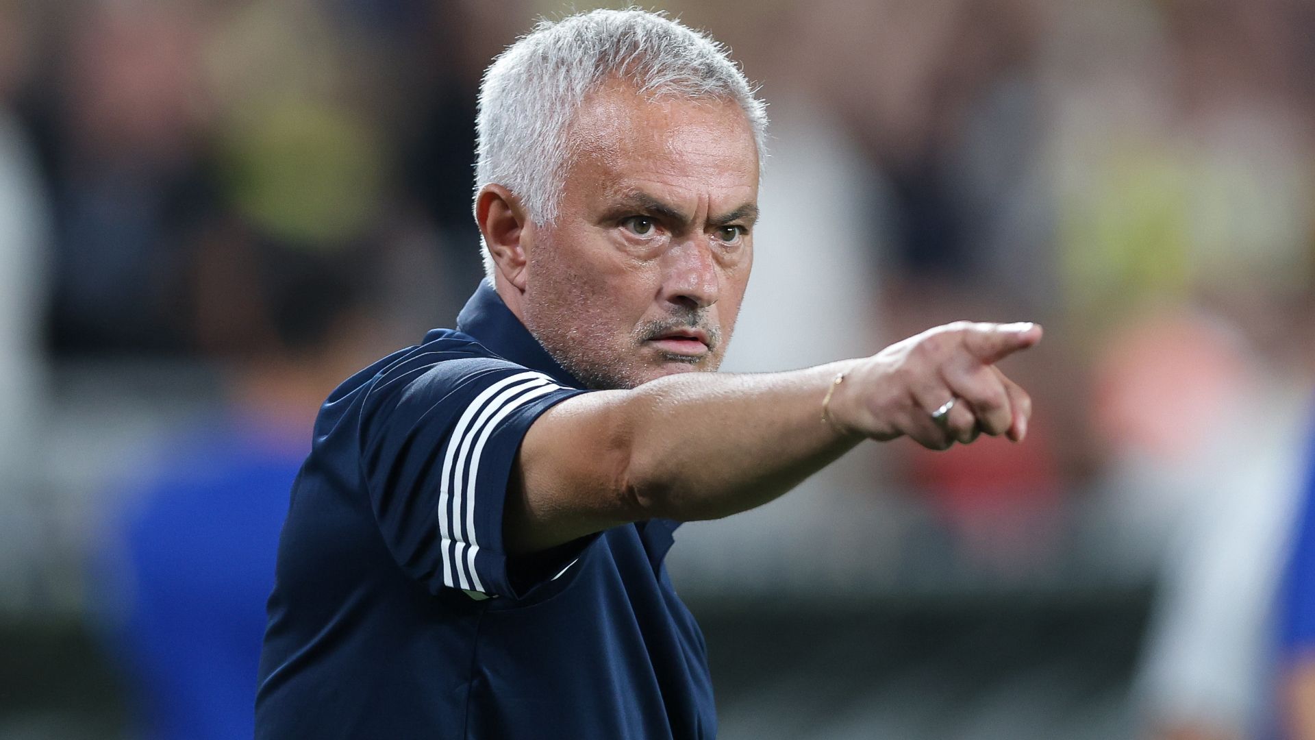 images-v3-blt09f26144f43a427b-Jose-Mourinho