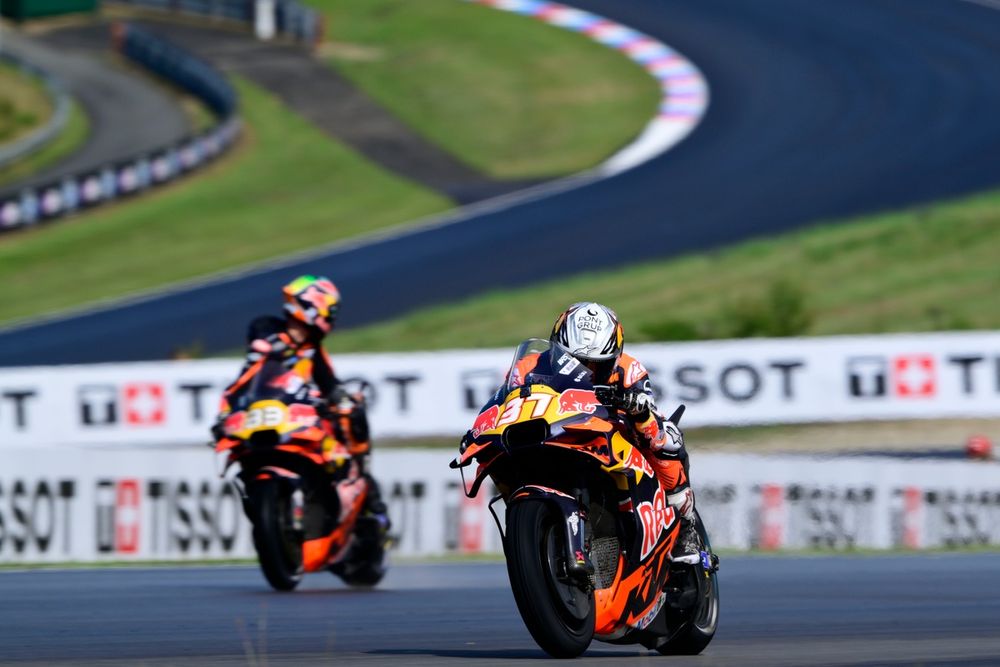 images-mgl-Yv87eDZ0-s1000-pedro-acosta-red-bull-ktm-fact