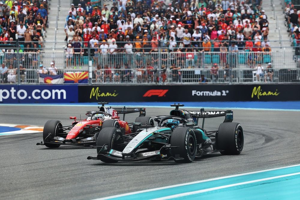 images-mgl-6x7ZNRjY-s1000-charles-leclerc-ferrari-george