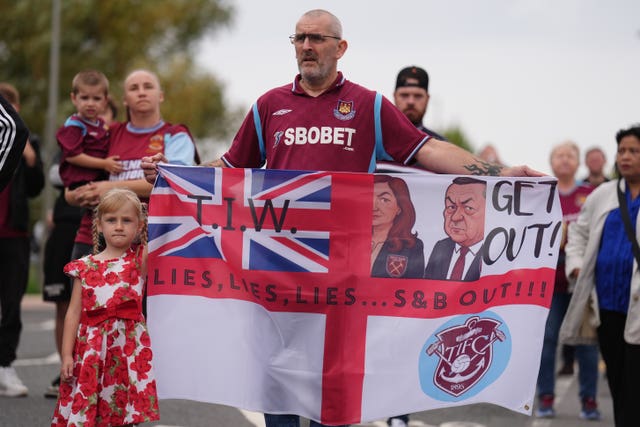 v2-image-production-a0965ae67abb4c91ad233e5719443580Y29udGVudHNlYXJjaGFwaSwxNzU4NDYwNDQ3-2.81683578