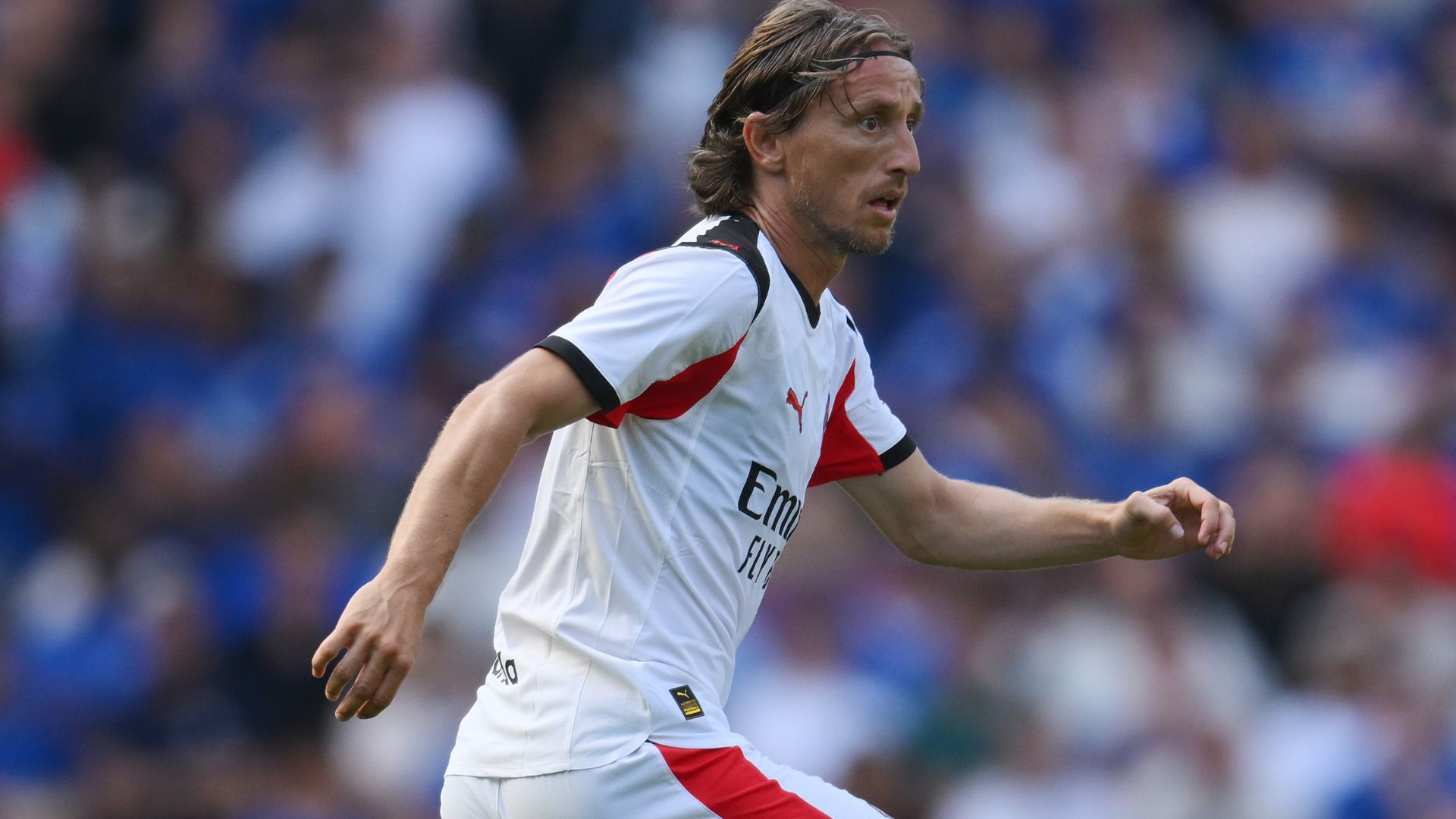 images-v3-blt4dcca68a88fb4dff-Modric%20Milan%20seconda%20maglia