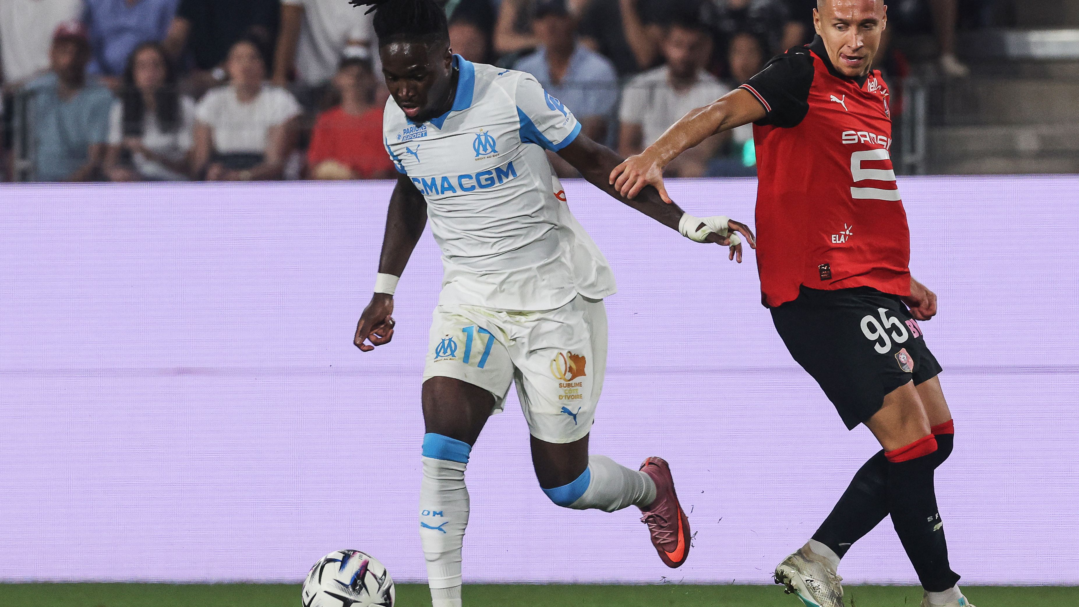 images-v3-getty-2229455060-crop-MM5DGNZQGU5DEMBYGQ5G433XMU5DAORRHEZQ====-GettyImages-2229455060