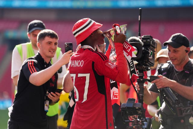 v2-image-production-9f88d8a55bbffd5596e8656ce9492558Y29udGVudHNlYXJjaGFwaSwxNzU3ODU5MTgz-2.76323103