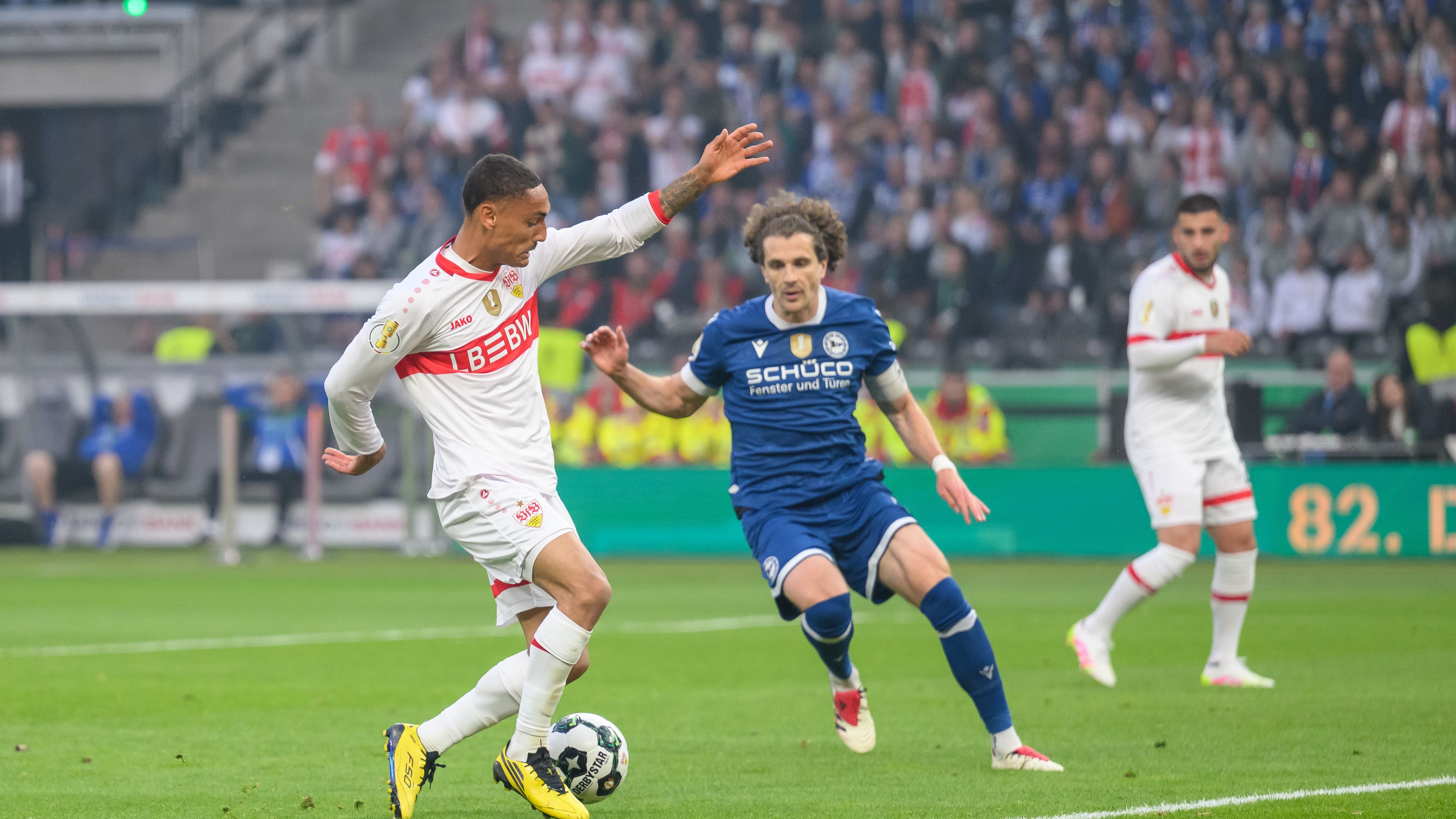 images-v3-getty-2218077899-crop-MM5DINZWGI5DENRXHE5G433XMU5DAORSGQ4A====-GettyImages-2218077899