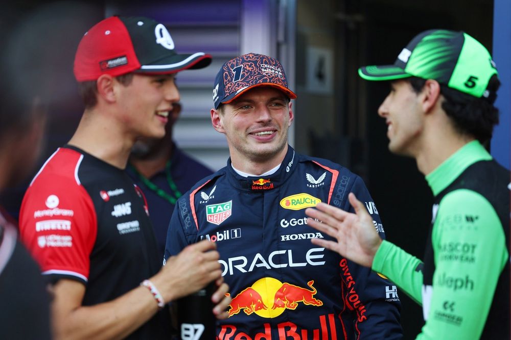 images-mgl-2GzXEKr0-s1000-max-verstappen-red-bull-racing