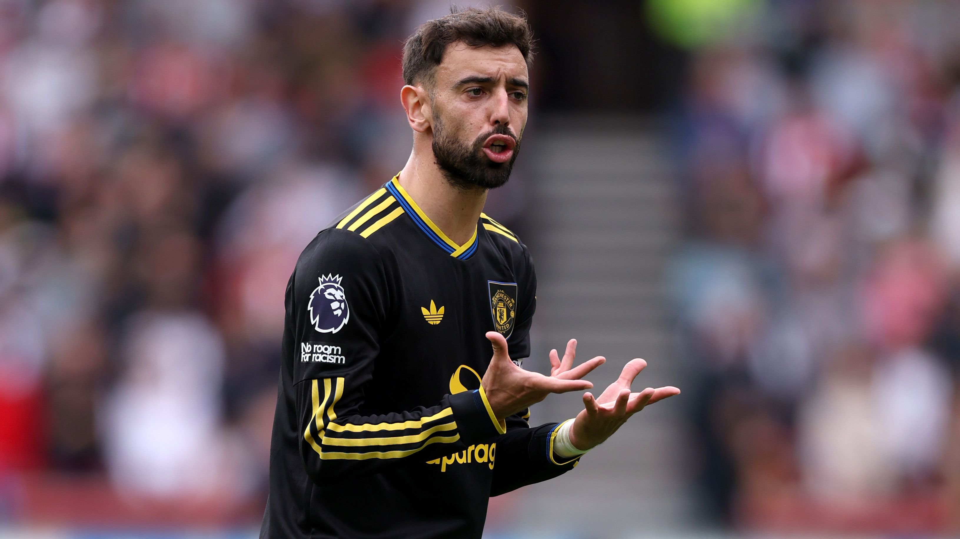 images-v3-getty-2237685863-crop-MM5DGMRWGM5DCOBTGU5G433XMU5DAORRHA2A====-GettyImages-2237685863