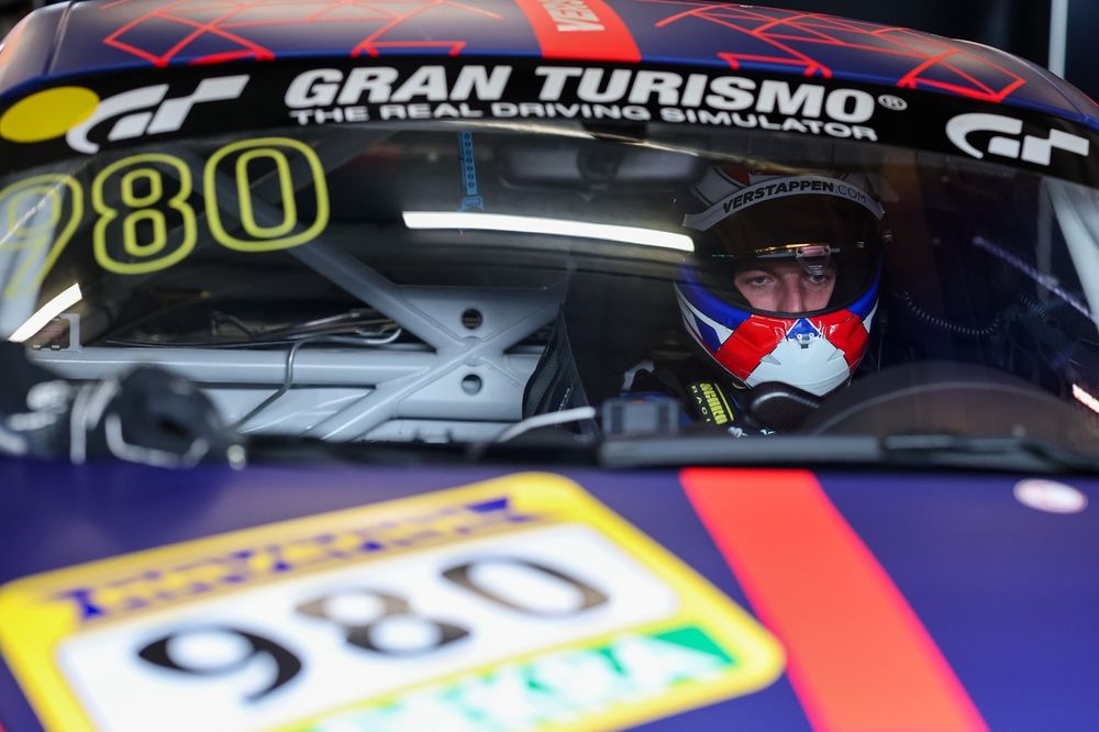 images-mgl-2wBNXV80-s1000-980-lionspeed-gp-porsche-cayma